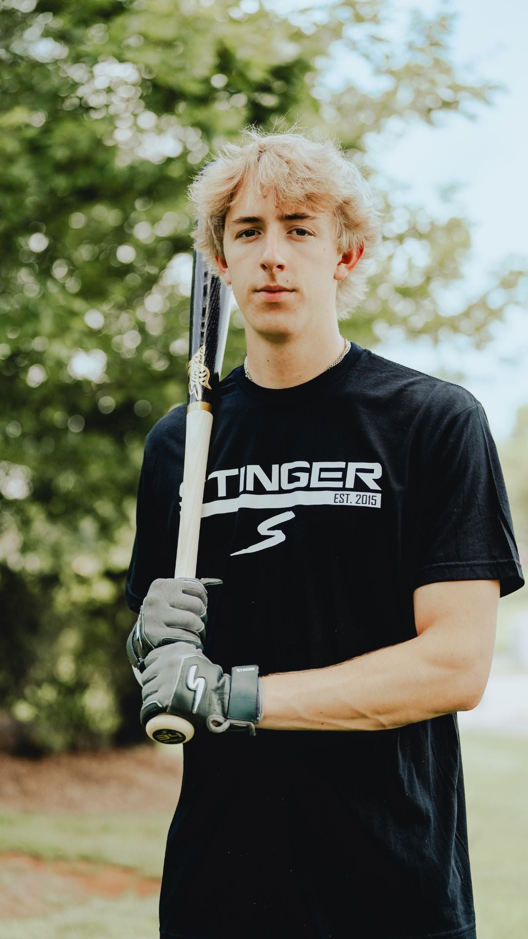 Color Crush Batting Gloves - Smoke Gray (Bee Logo)