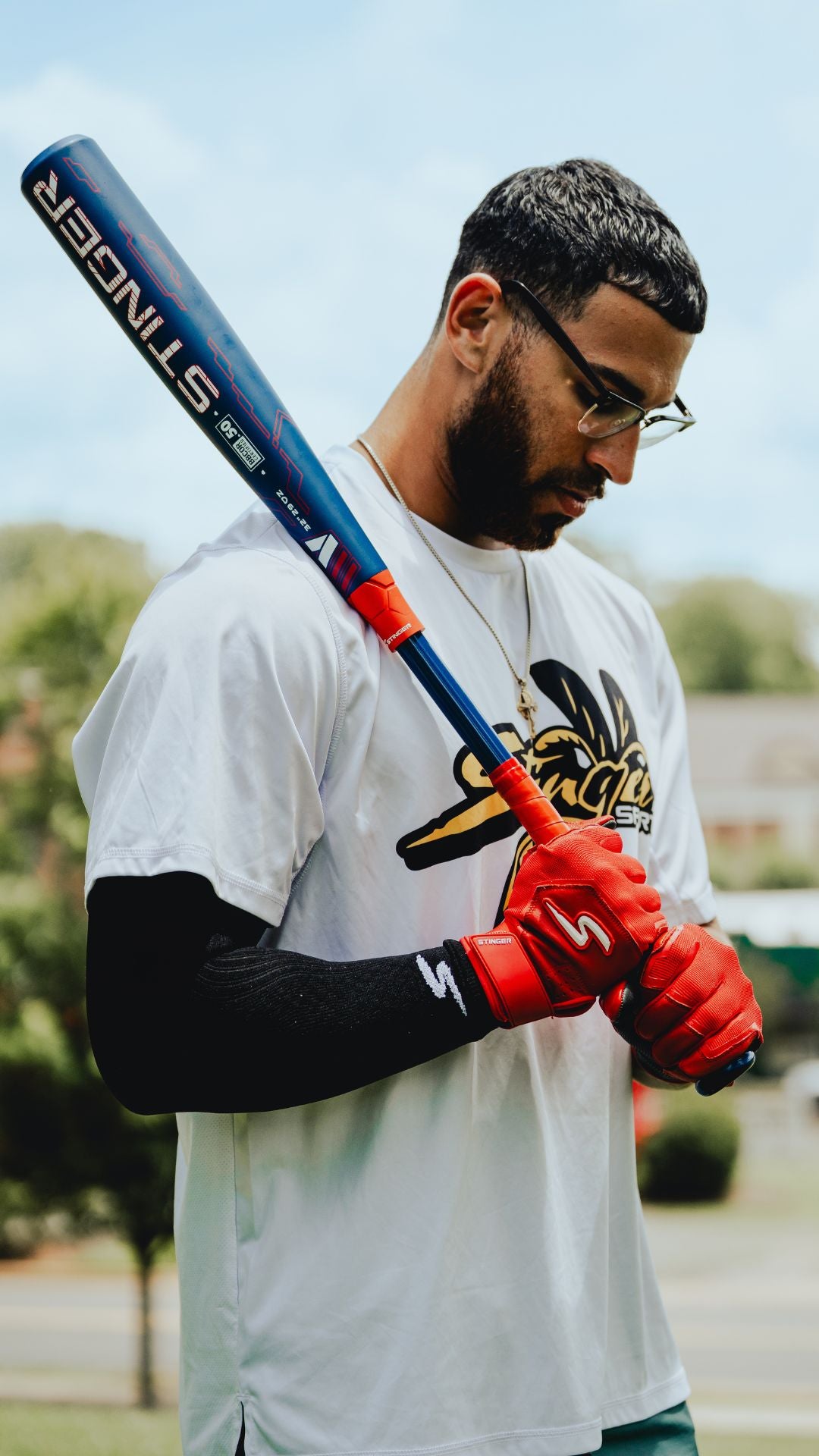 Color Crush Batting Gloves - Red (Bee Logo)