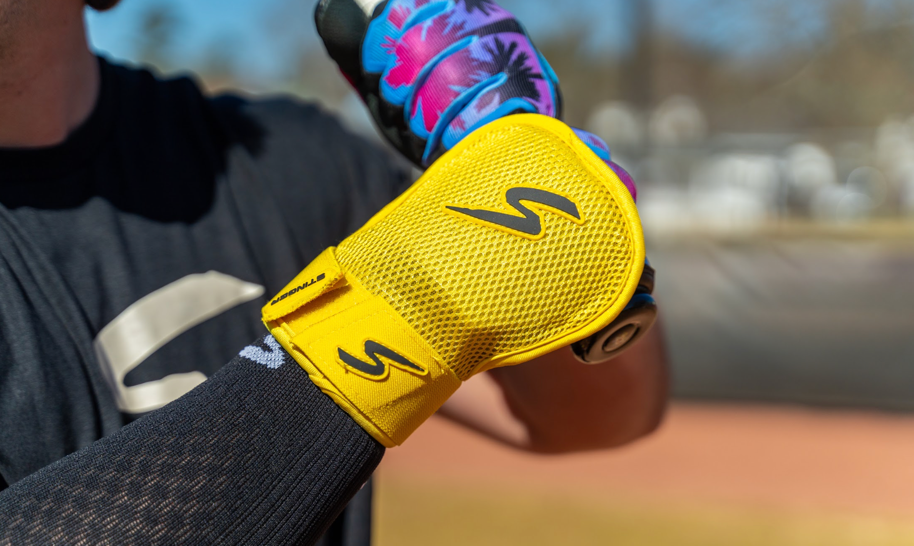 STINGER Select Hand Guard - GOLD