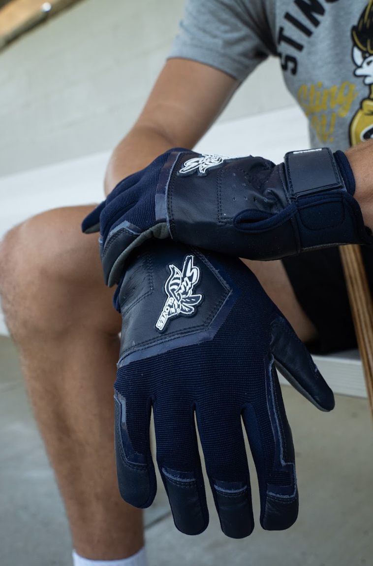 Color Crush Batting Gloves - Navy