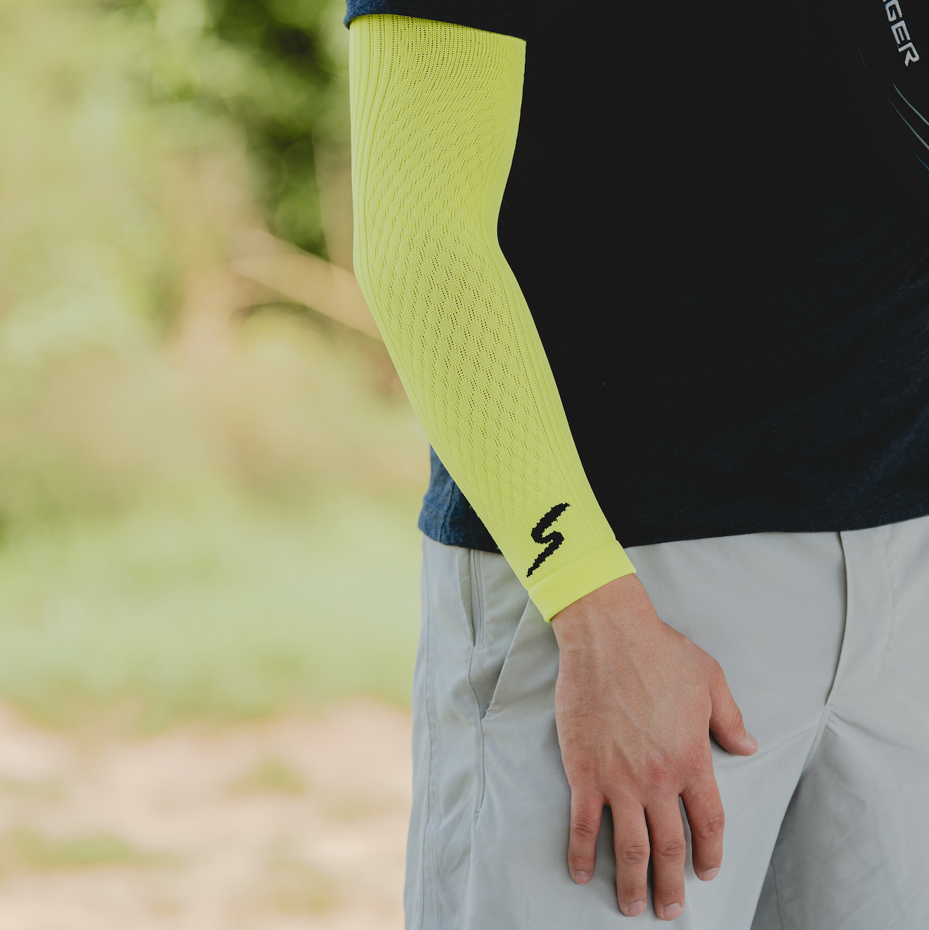 Stinger Premium Arm Sleeve - Safety Green