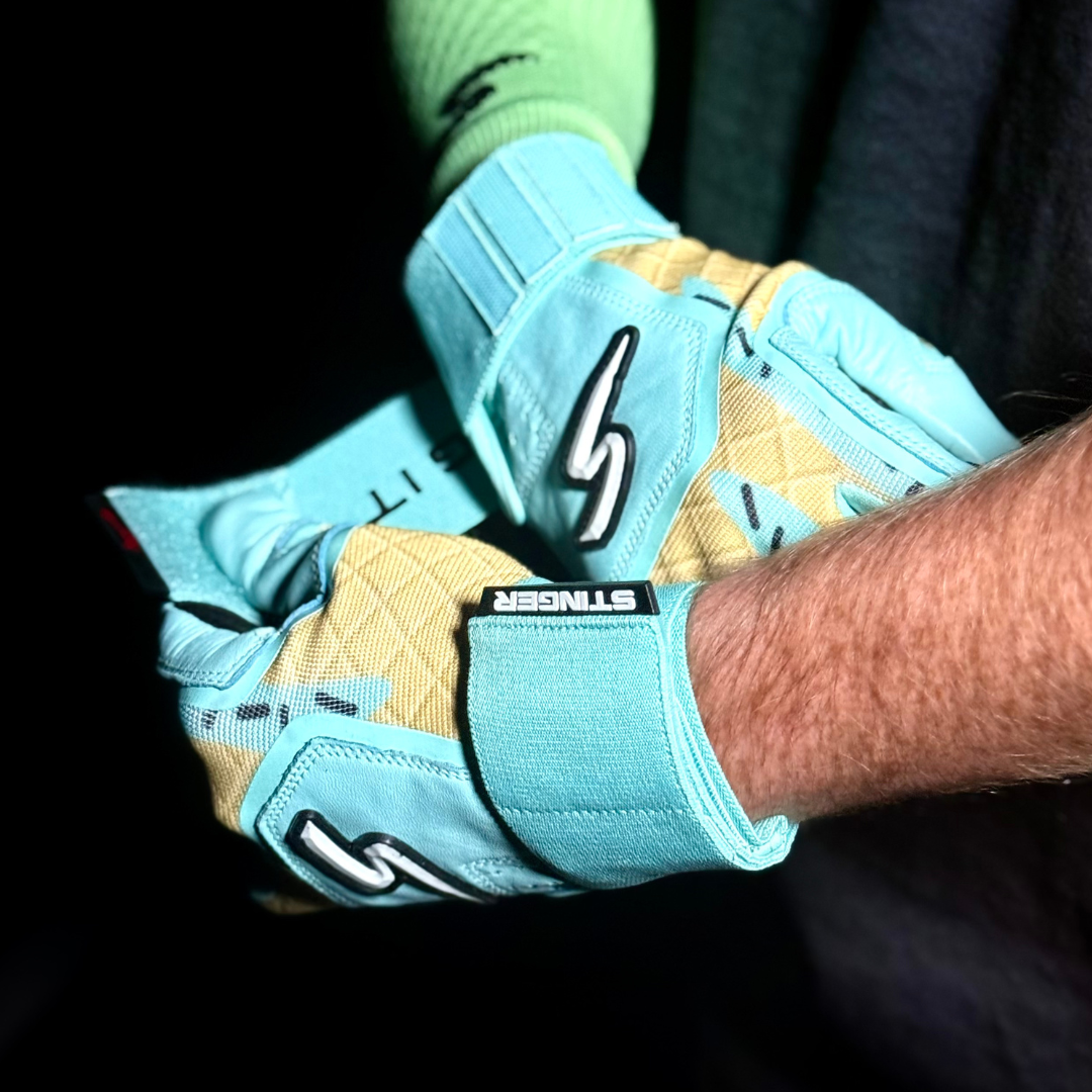 Winder Series Batting Gloves - Mint Chip