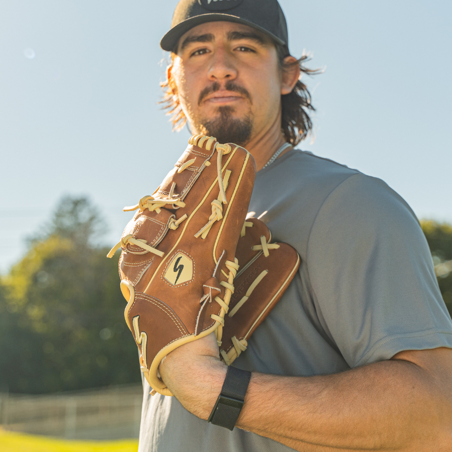 Classic SERIES PLAYER EDITION BASEBALL GLOVE