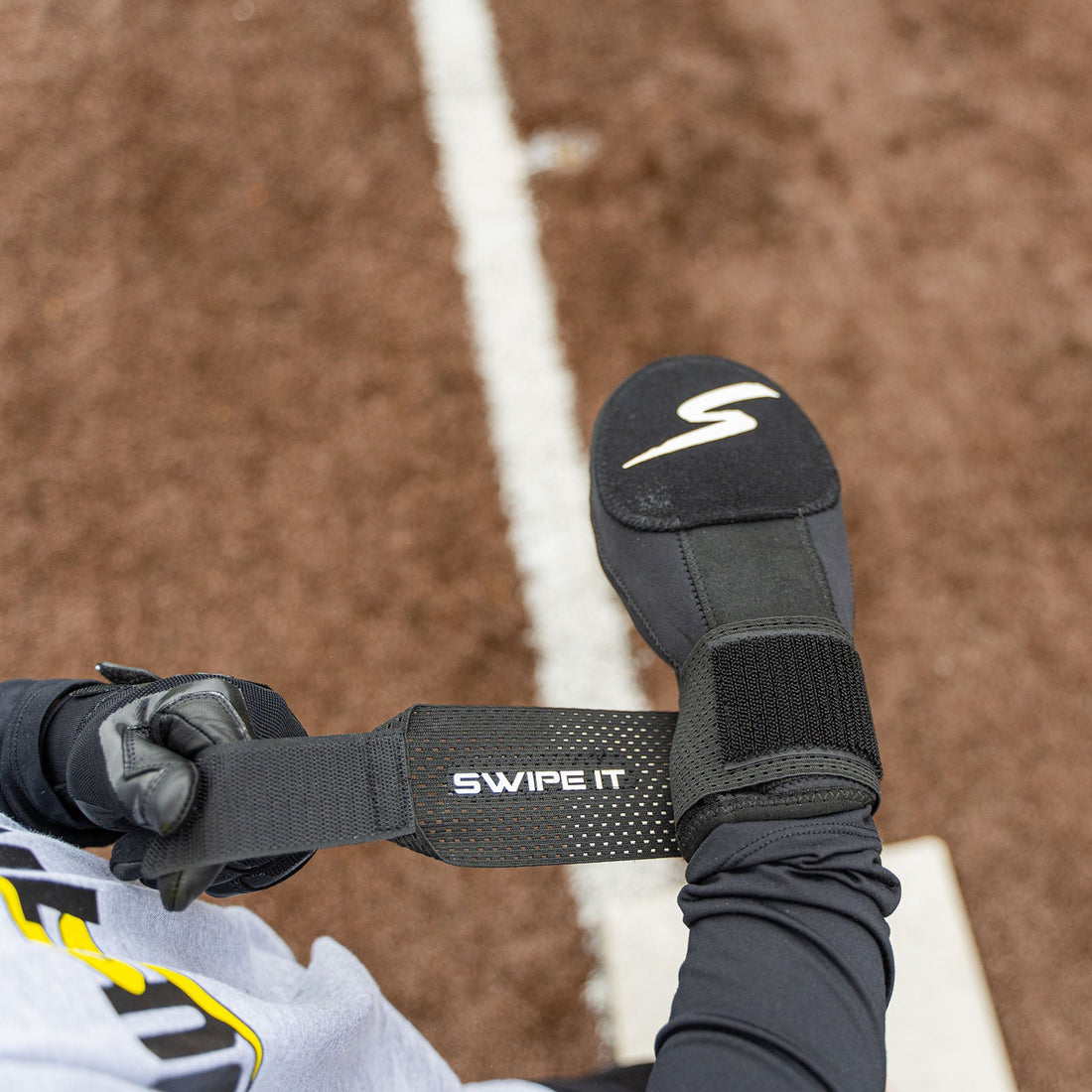 Stinger Sliding Mitt – Stinger Sports